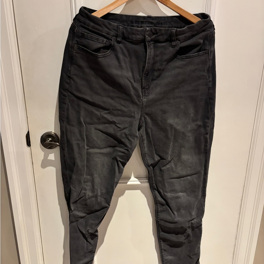 Black Mom Jeans